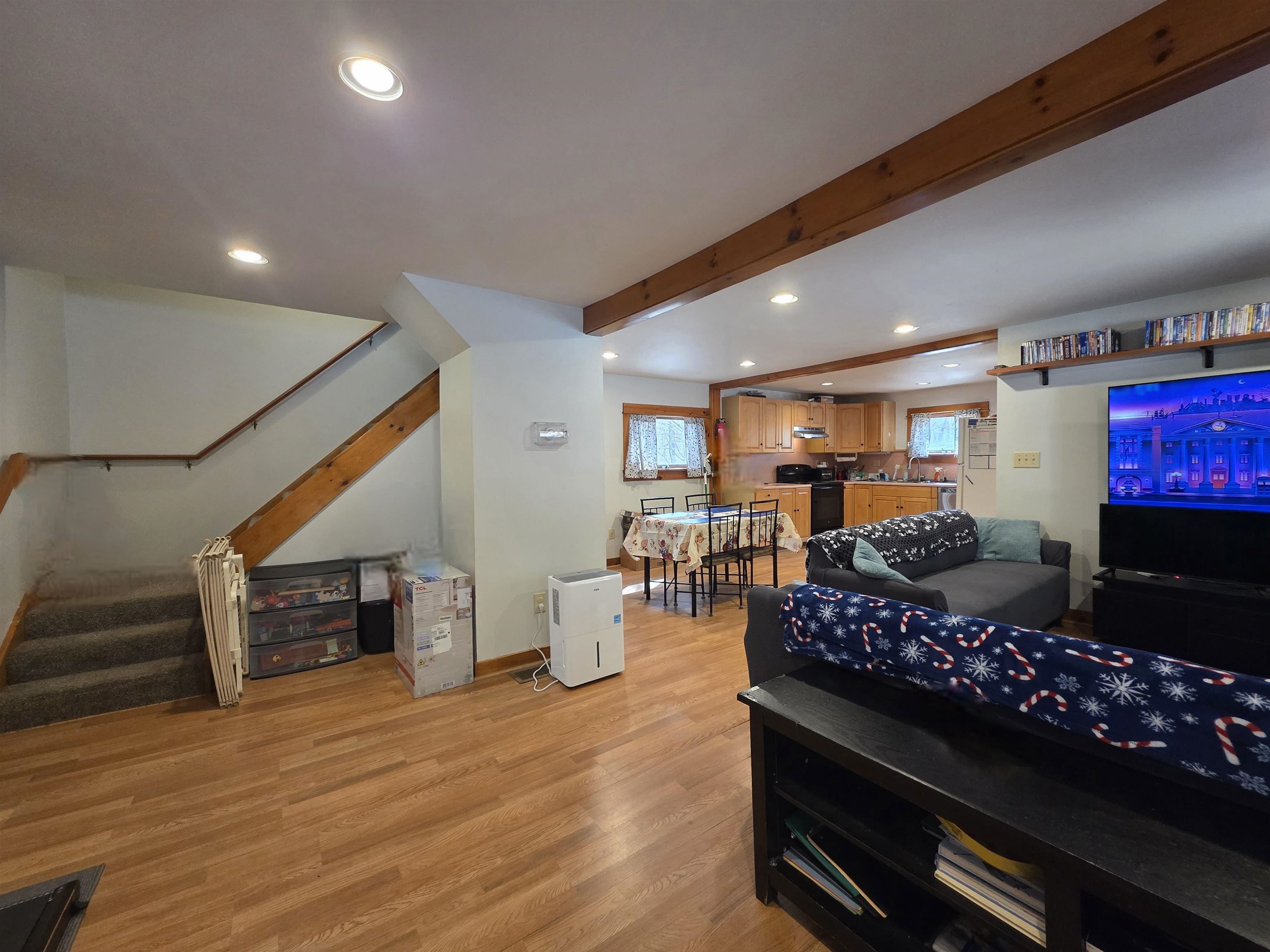 107 Litchfield Street