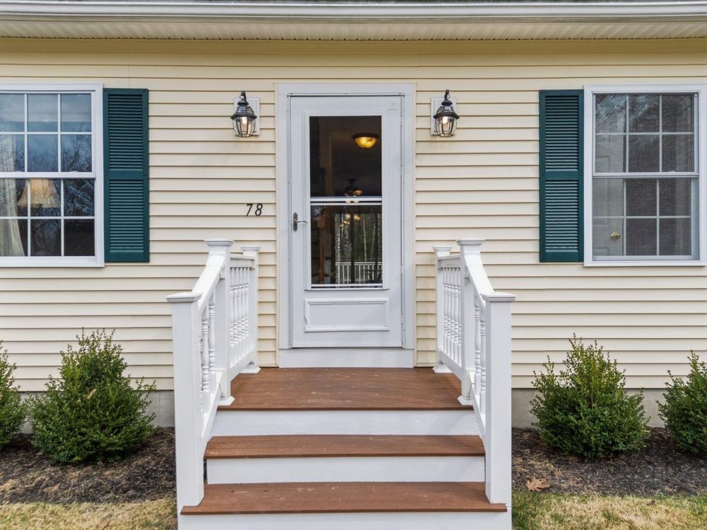 Photo of 78 Ebony Drive, Rochester, NH 03867 (MLS # 5083759)