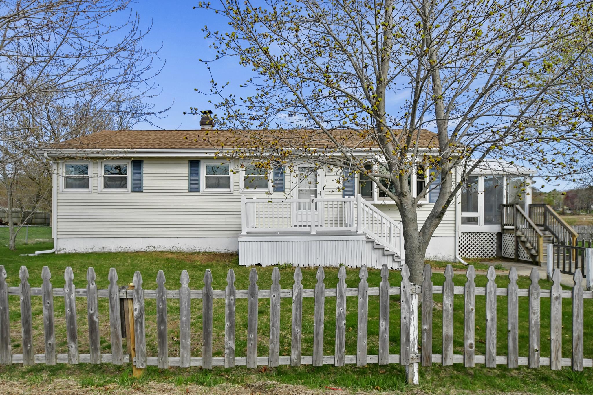 275 Walton Road