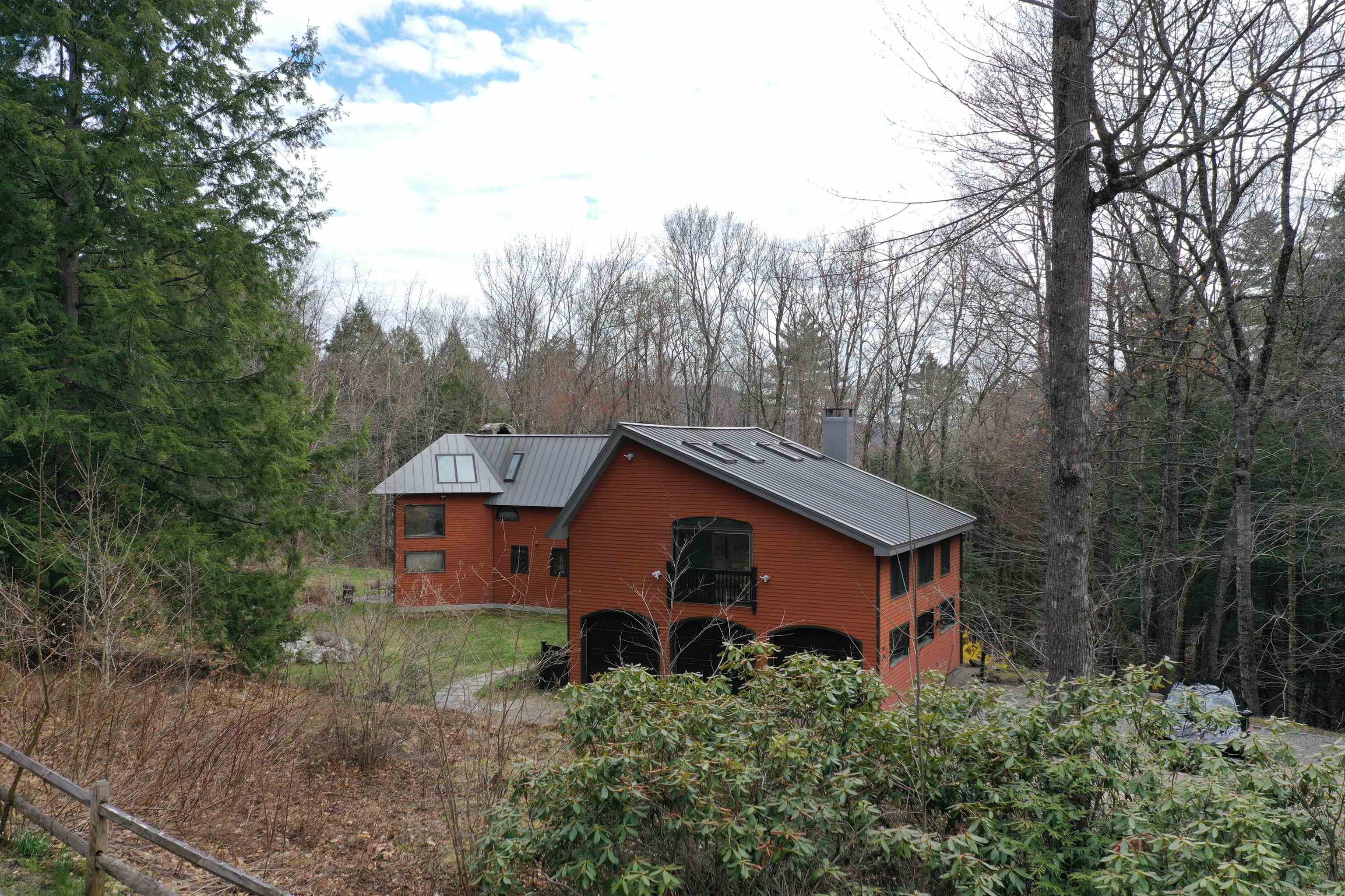 18 Treeline Road