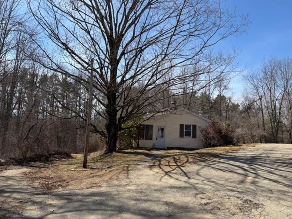 Photo of 7 Woody Lane, Lee, NH 03861 (MLS # 5081030)