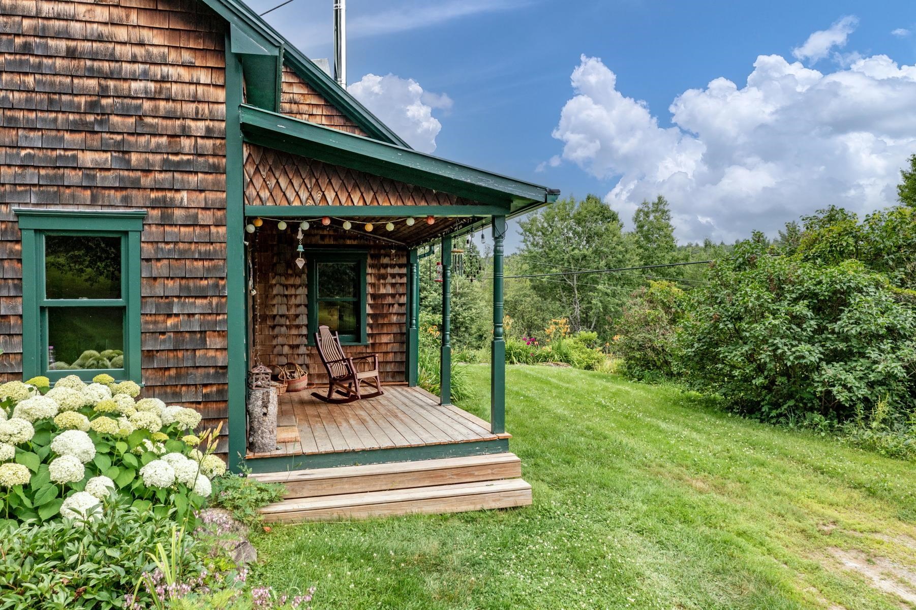 1076 Brown Hill Road