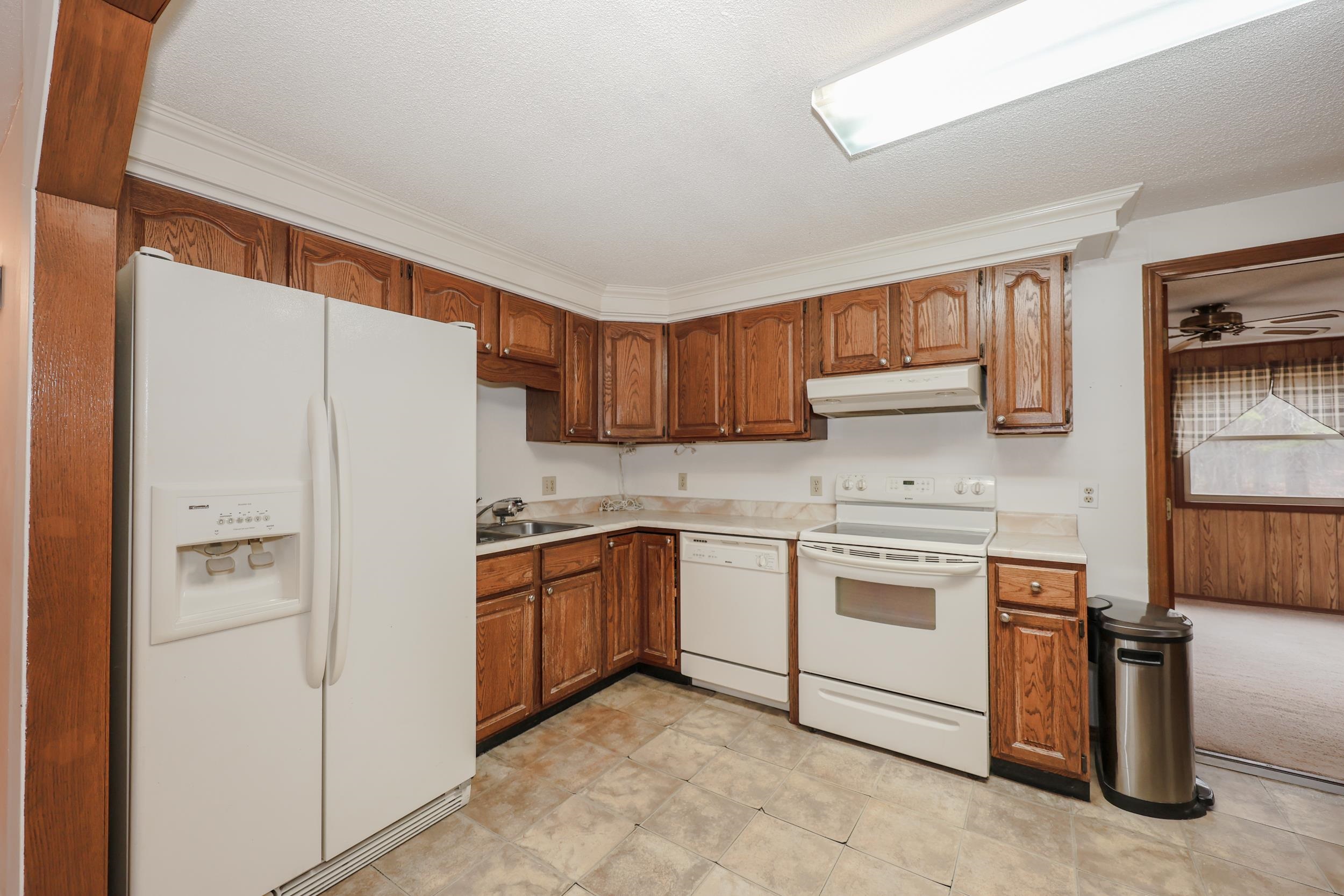 37 Country Club Lane