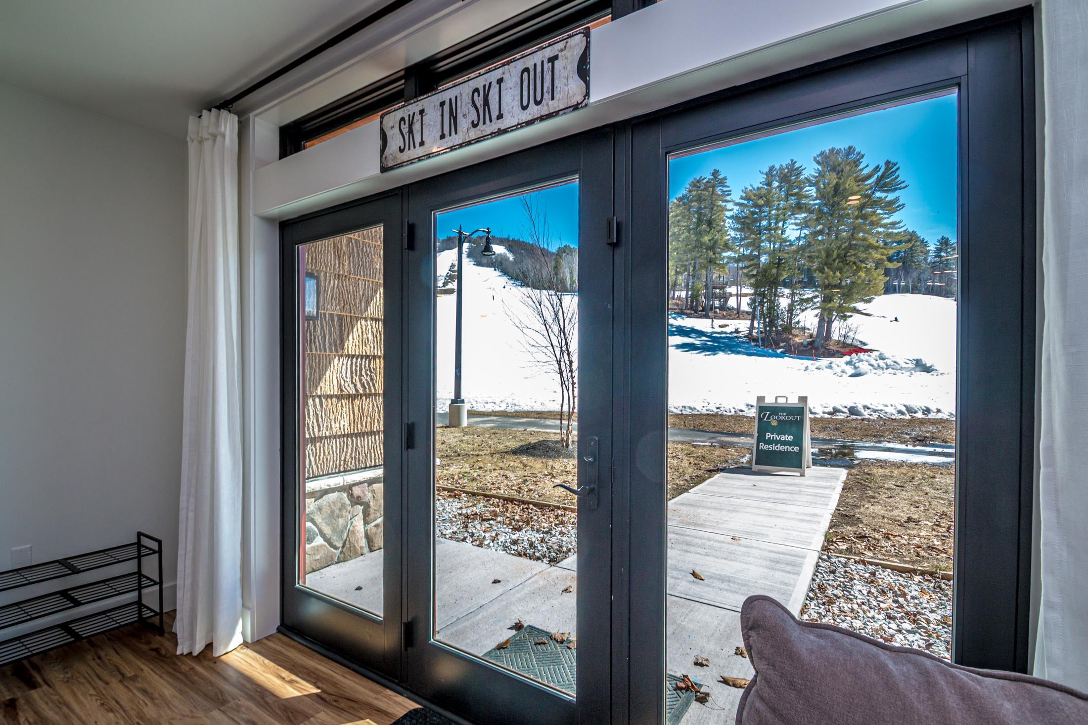 243 Skimobile Road 153