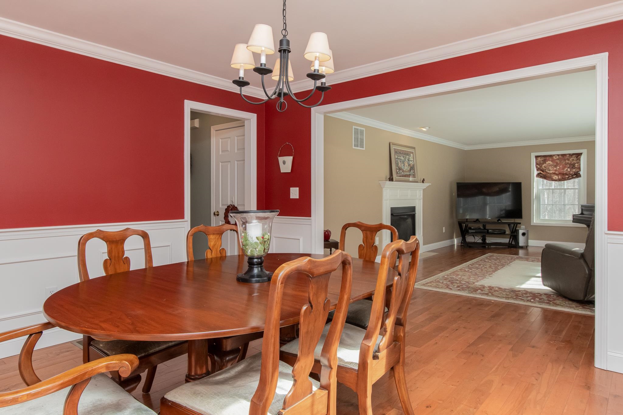 Chester, New Hampshire 03036, United States, 4 Bedrooms Bedrooms, ,3 BathroomsBathrooms,Residential,Active,79183