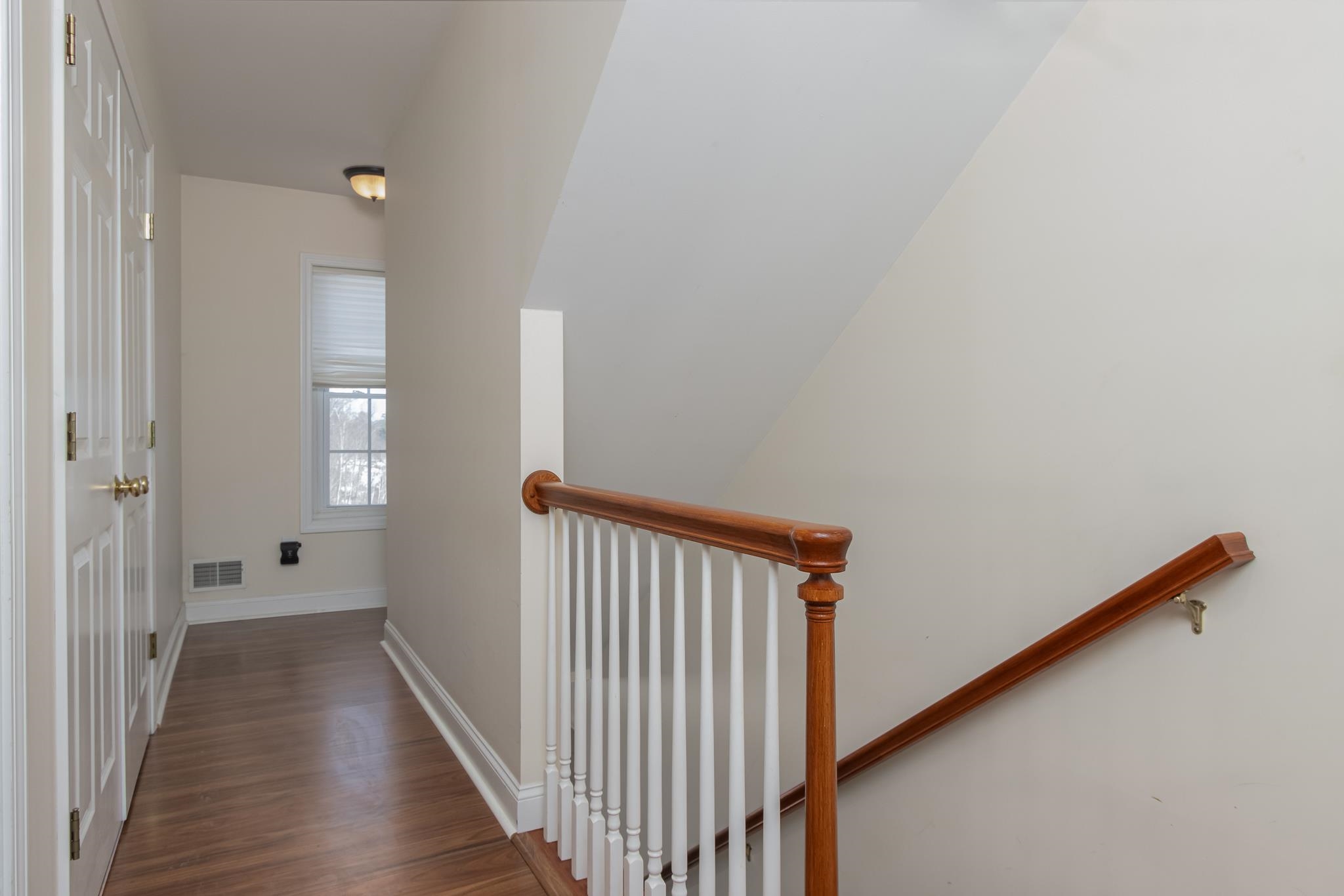 Chester, New Hampshire 03036, United States, 4 Bedrooms Bedrooms, ,3 BathroomsBathrooms,Residential,Active,79183