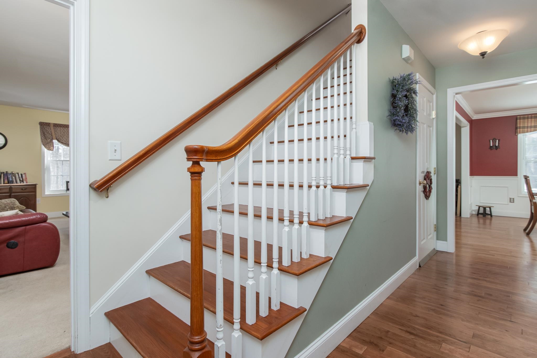 Chester, New Hampshire 03036, United States, 4 Bedrooms Bedrooms, ,3 BathroomsBathrooms,Residential,Active,79183