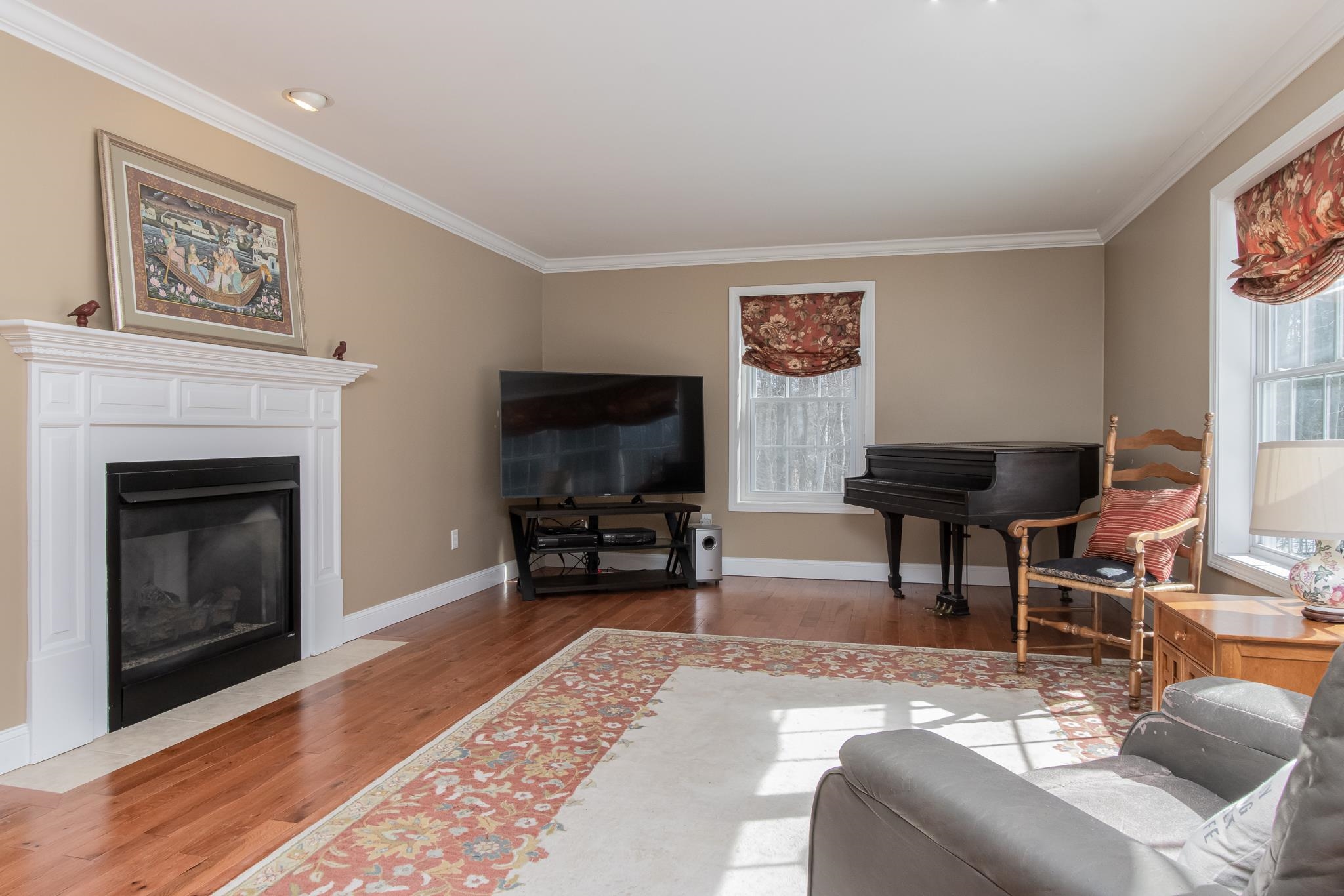 Chester, New Hampshire 03036, United States, 4 Bedrooms Bedrooms, ,3 BathroomsBathrooms,Residential,Active,79183