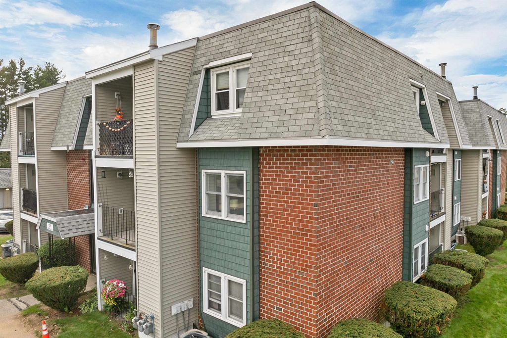 Photo of 3 Roedean Drive #207, Nashua, NH 03063 (MLS # 5063405)