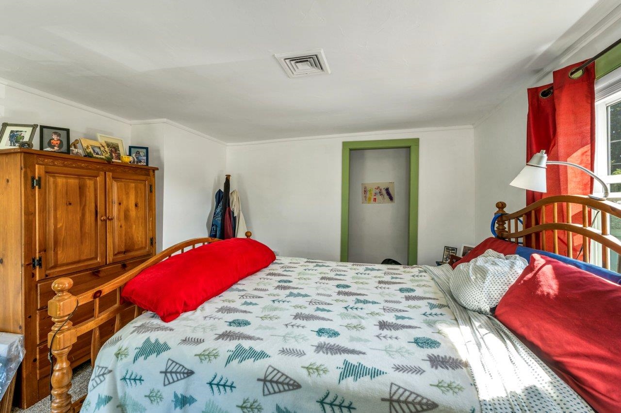 Pembroke, New Hampshire 03275, United States, 4 Bedrooms Bedrooms, ,2 BathroomsBathrooms,Residential,Active,189970