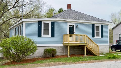 10 Cote Circle Avenue Raymond NH 03077