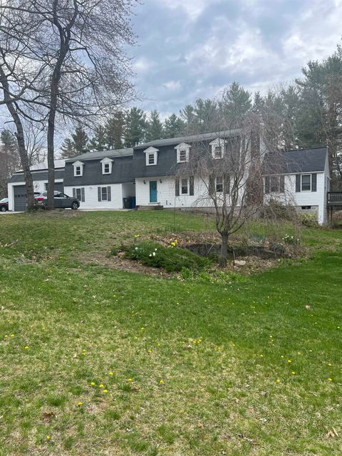 11 Ross Drive Londonderry NH 03053
