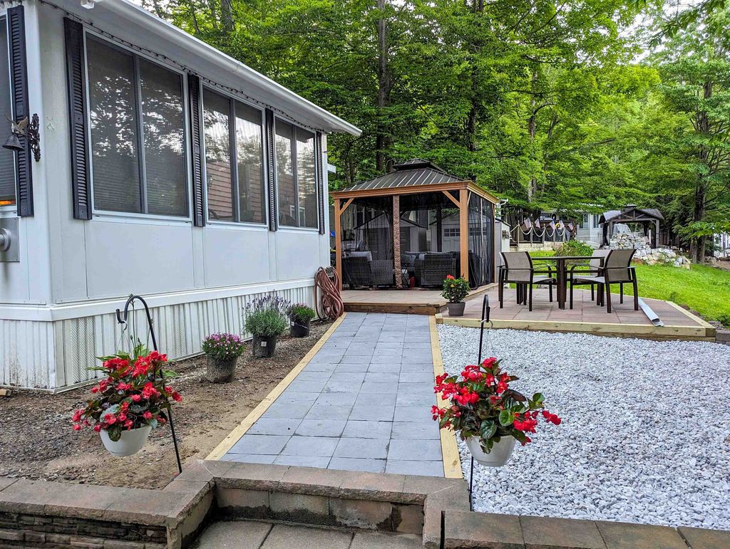 Photo of 265 High Country Way #(aka Unit 116), Holderness, NH 03245 (MLS # 5080012)