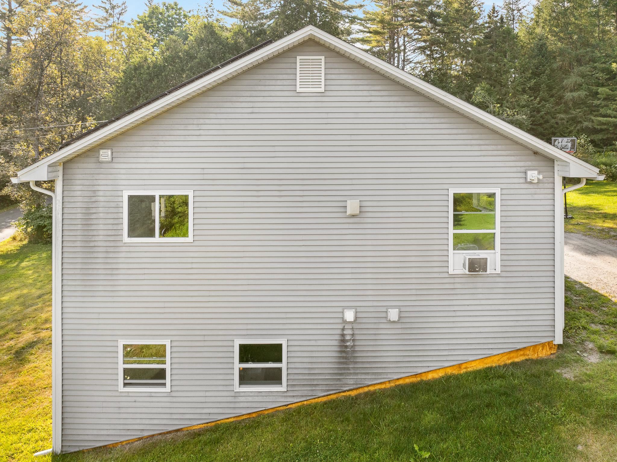 3603 Bruce Badger Memorial Highway