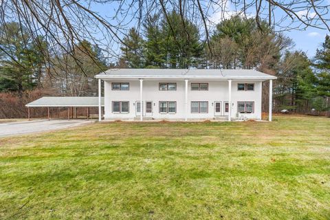 Photo of 22 Oliver Drive, Hudson, NH 03051 (MLS # 5071192)
