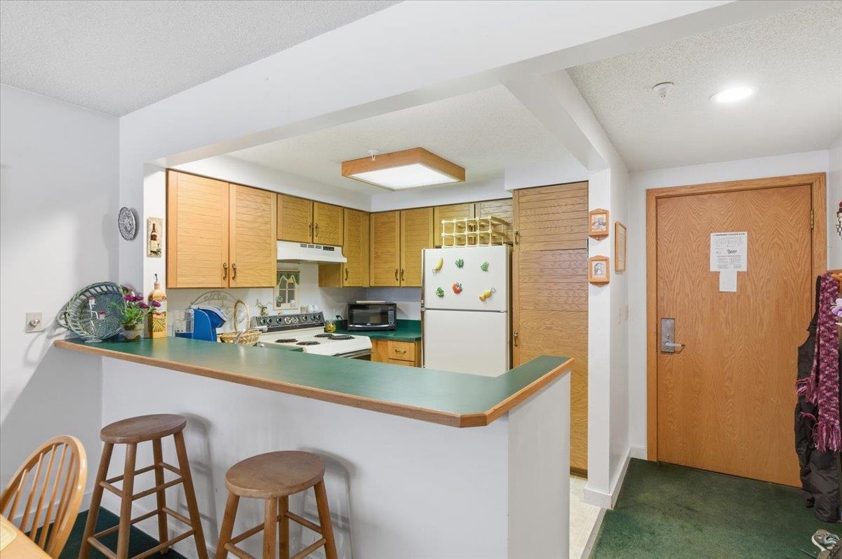 4302 Bolton Valley Access Road 383&385