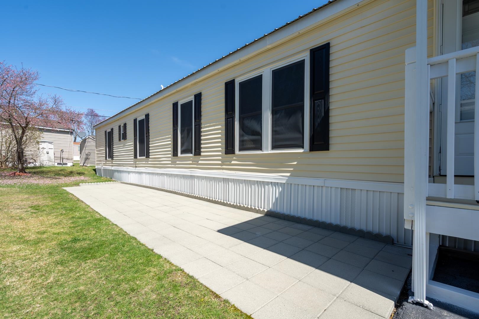 3 Hunter Boulevard