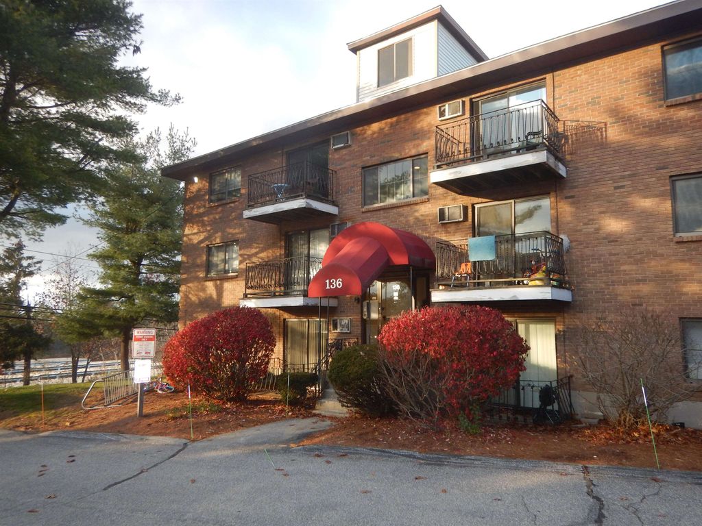 Photo of 136 MAMMOTH Road #628, Hooksett, NH 03106 (MLS # 5069720)