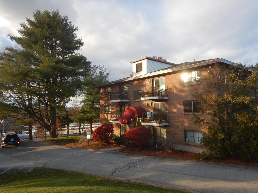 Photo of 136 MAMMOTH Road #628, Hooksett, NH 03106 (MLS # 5069720)