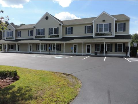 46 Lowell Road 2 Second level Windham NH 03087