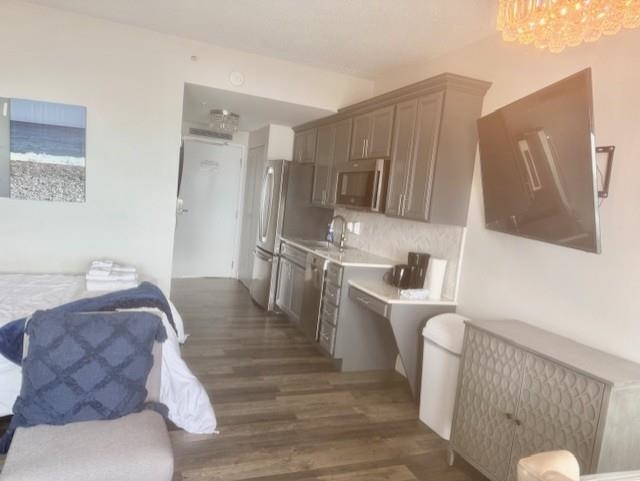 703 Ocean Boulevard 303