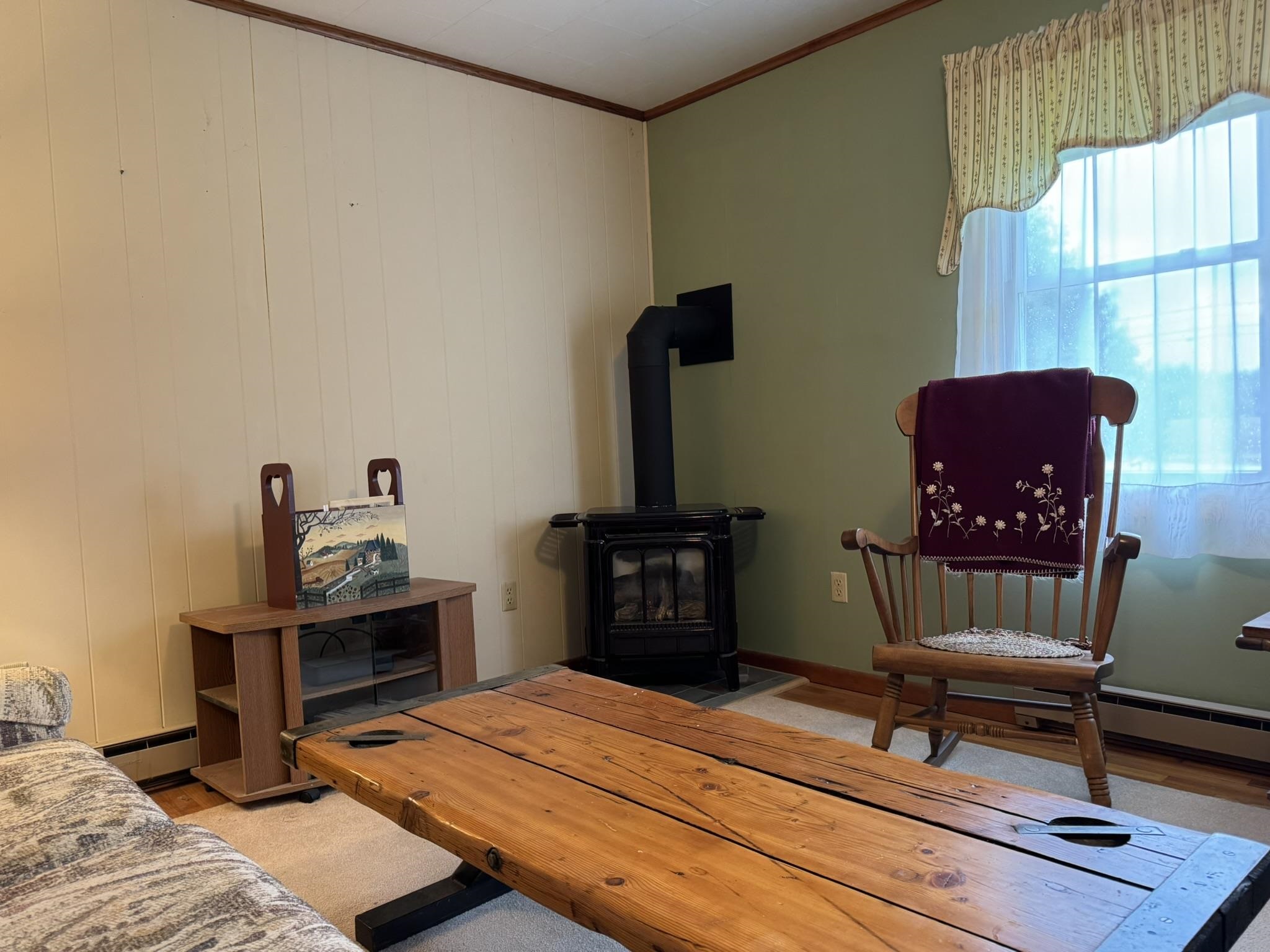 Castleton, Vermont 05735, United States, 2 Bedrooms Bedrooms, ,1 BathroomBathrooms,Residential,Pending,125306