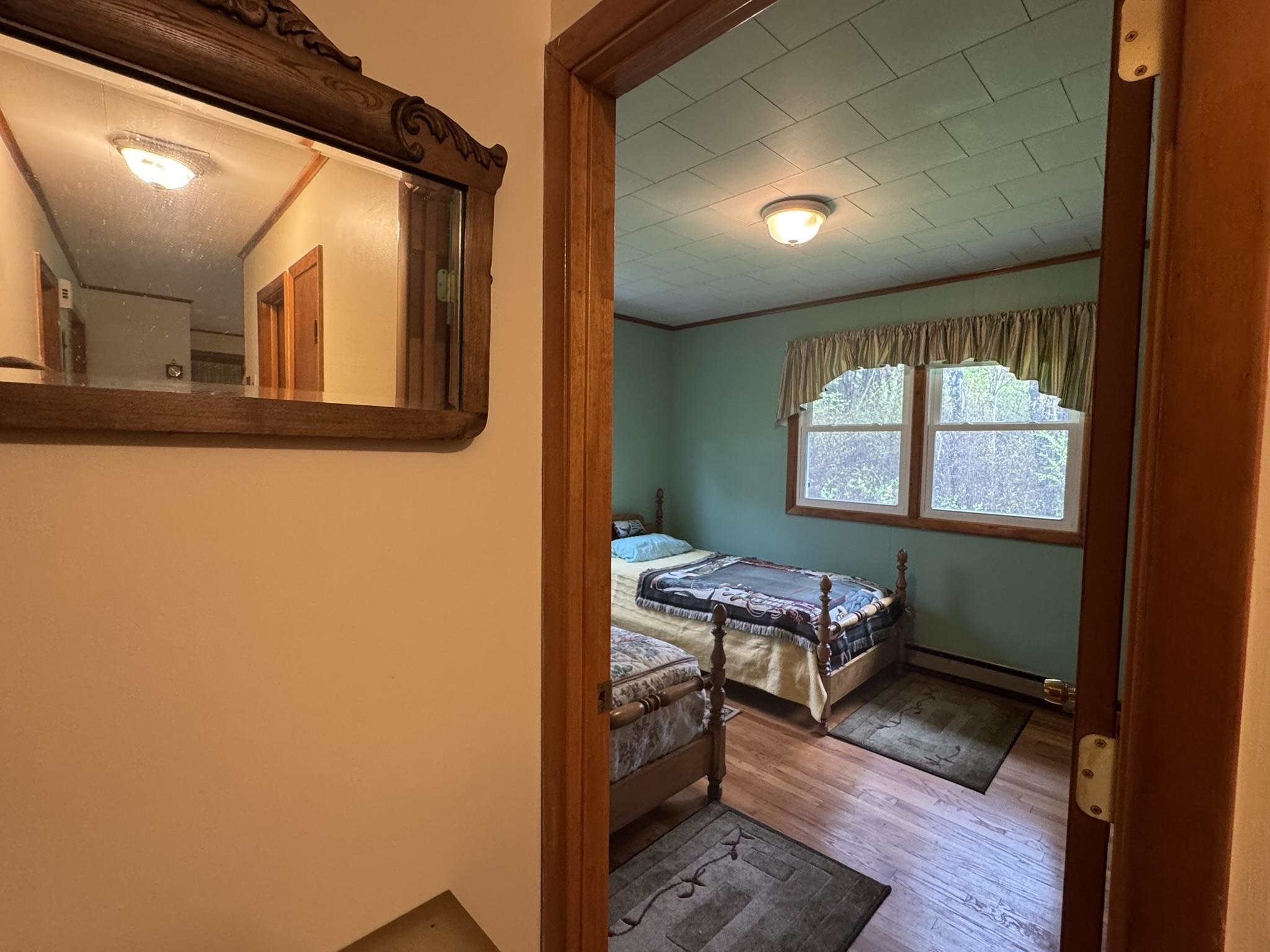 Castleton, Vermont 05735, United States, 2 Bedrooms Bedrooms, ,1 BathroomBathrooms,Residential,Pending,125306