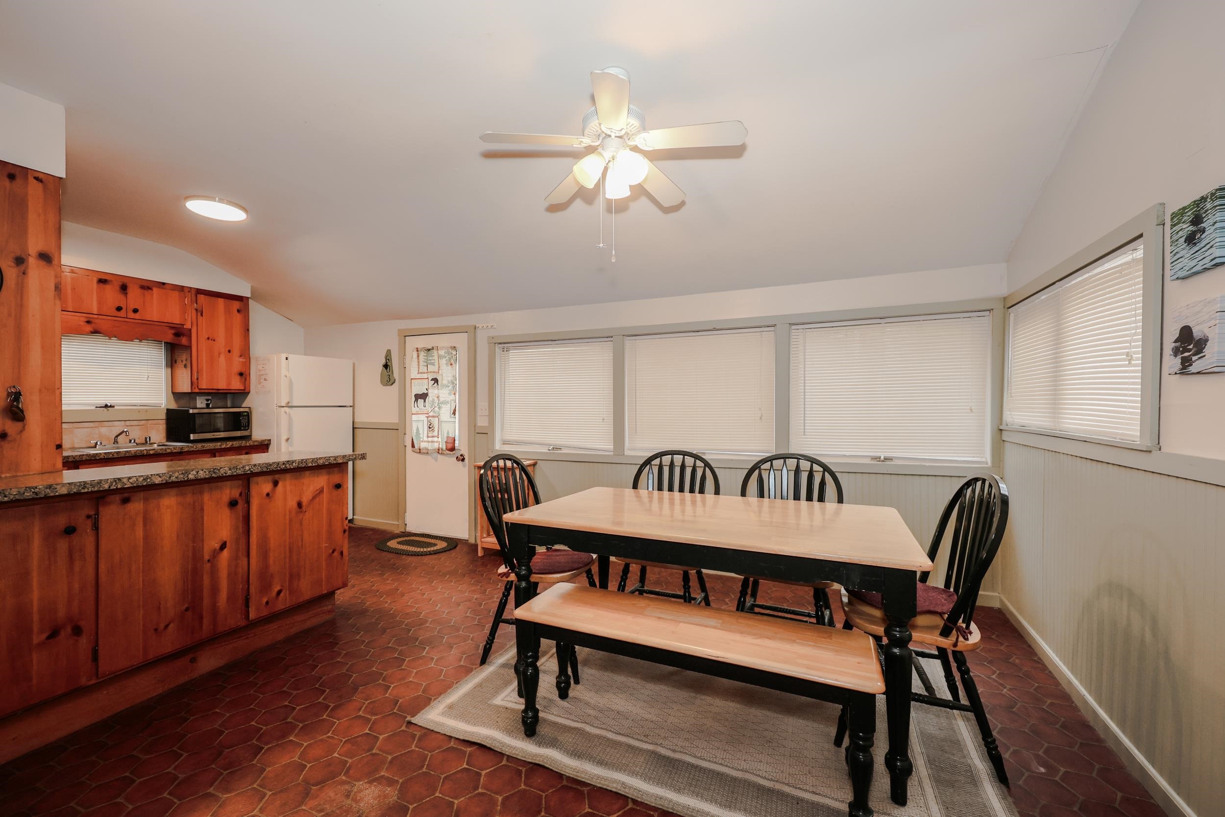 44 W Huntress Pond Road