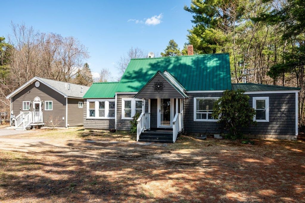 Photo of 69 Chestnut Hill Road, Rochester, NH 03867 (MLS # 5083694)