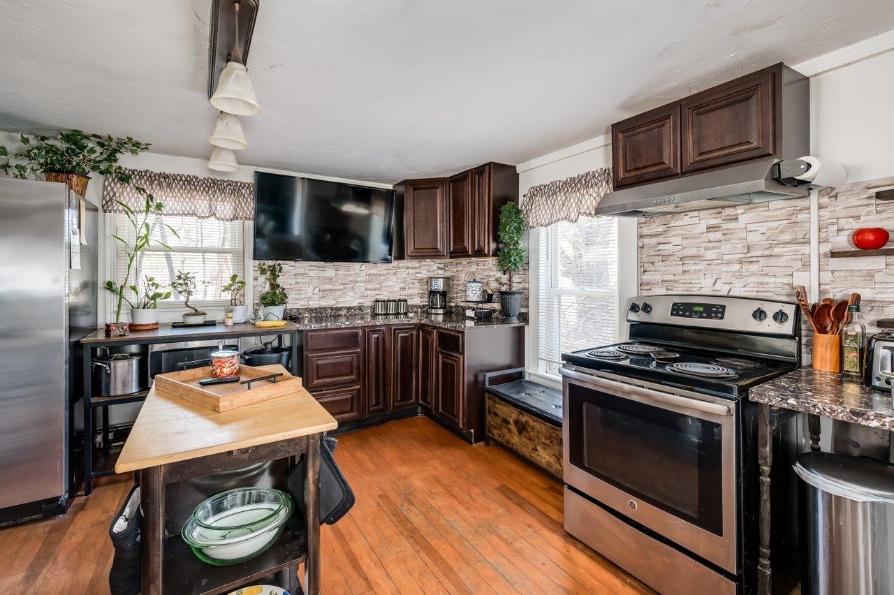 69 Chestnut Hill Road