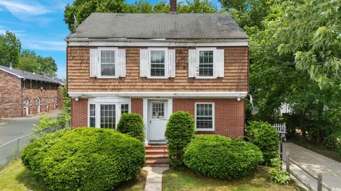 107 Allds Street Nashua NH 03060