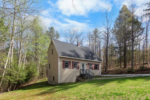Photo of 51 Guys Lane, Weare, NH 03281 (MLS # 5087590)