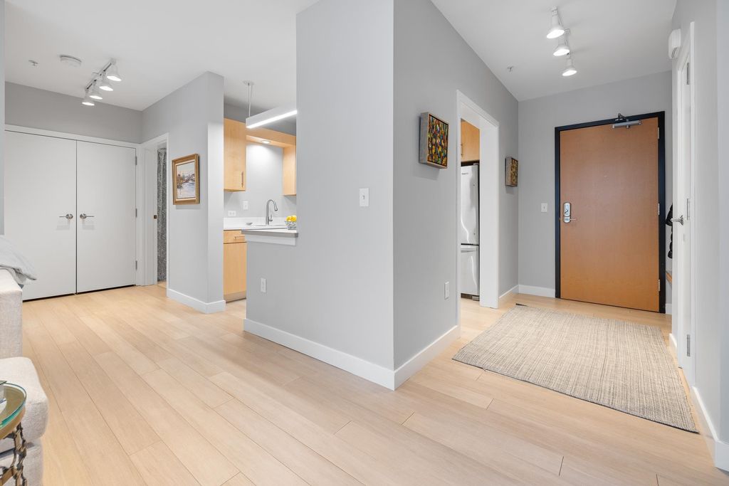 Photo of 20 Morgan Drive #24, Lebanon, NH 03766 (MLS # 5080052)