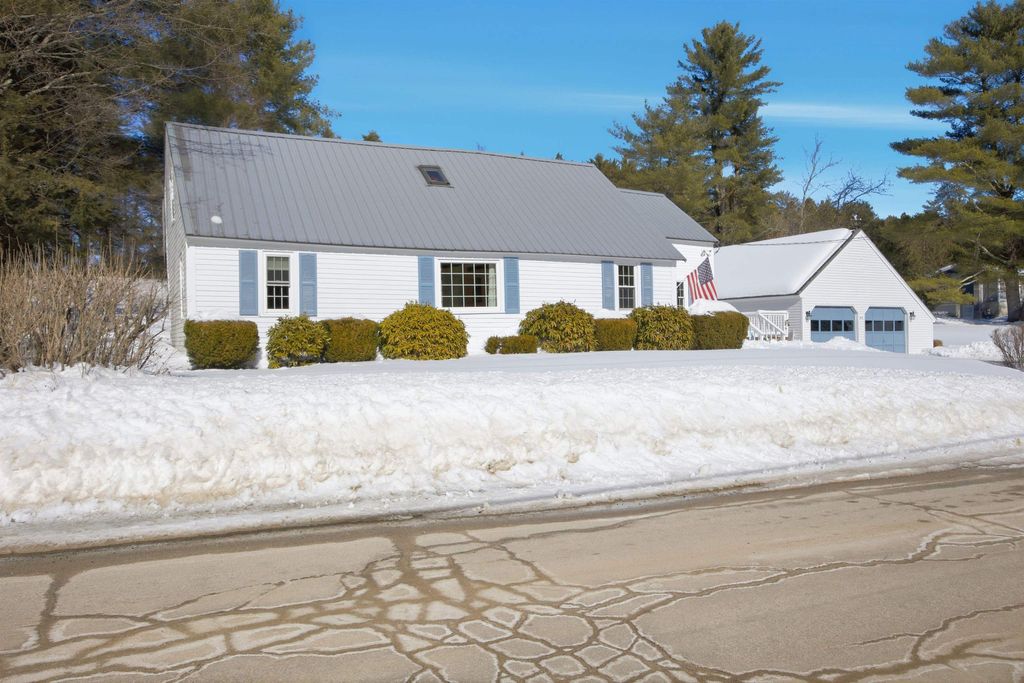 Photo of 92 Waterloo Street, Warner, NH 03278 (MLS # 5076885)