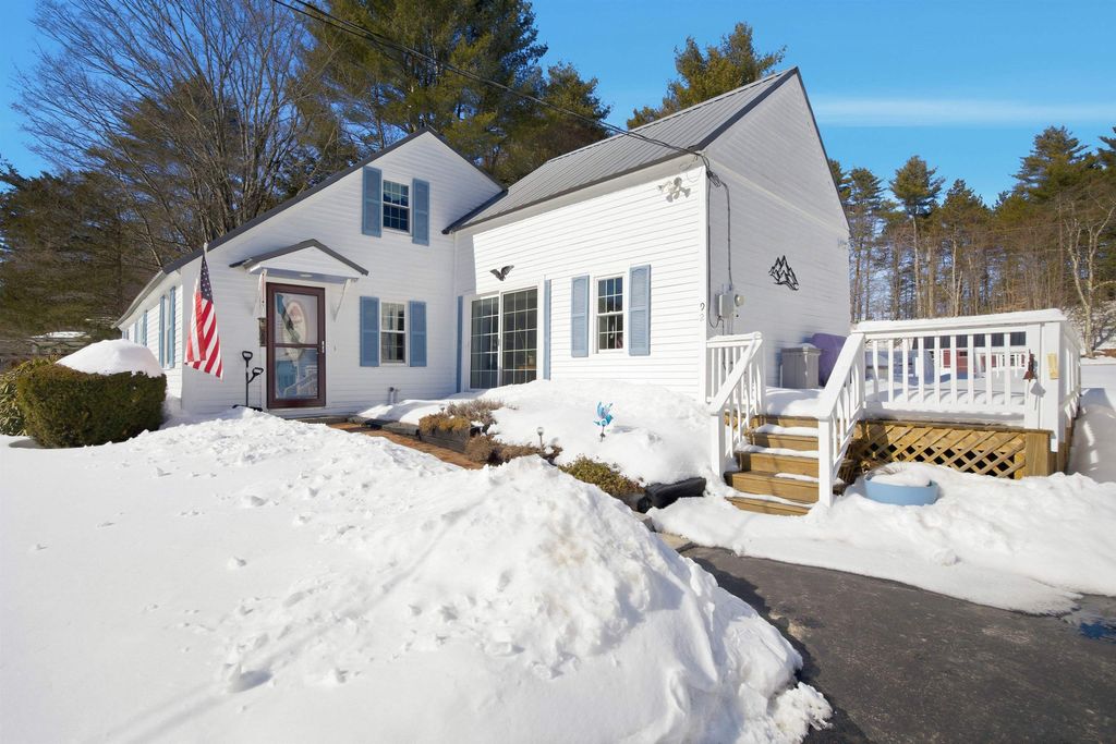 Photo of 92 Waterloo Street, Warner, NH 03278 (MLS # 5076885)