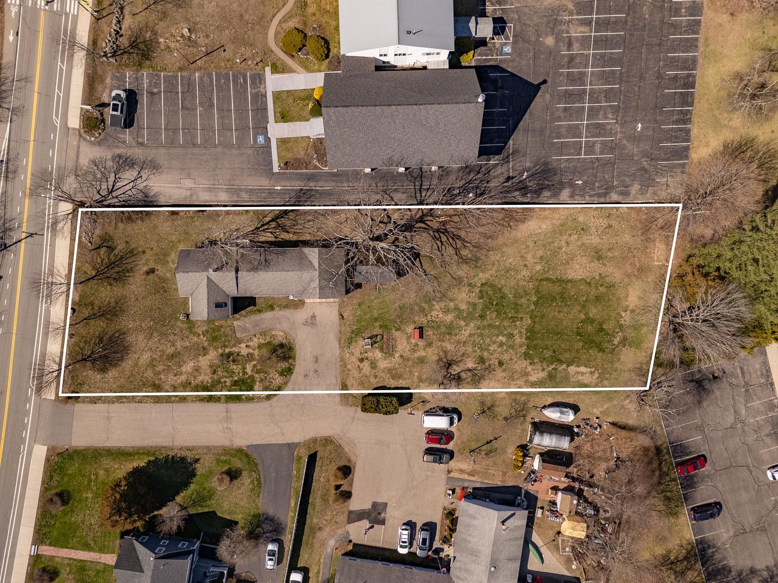 409 Lafayette Road