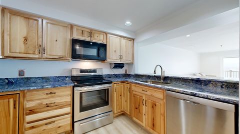 MLS: 5037070