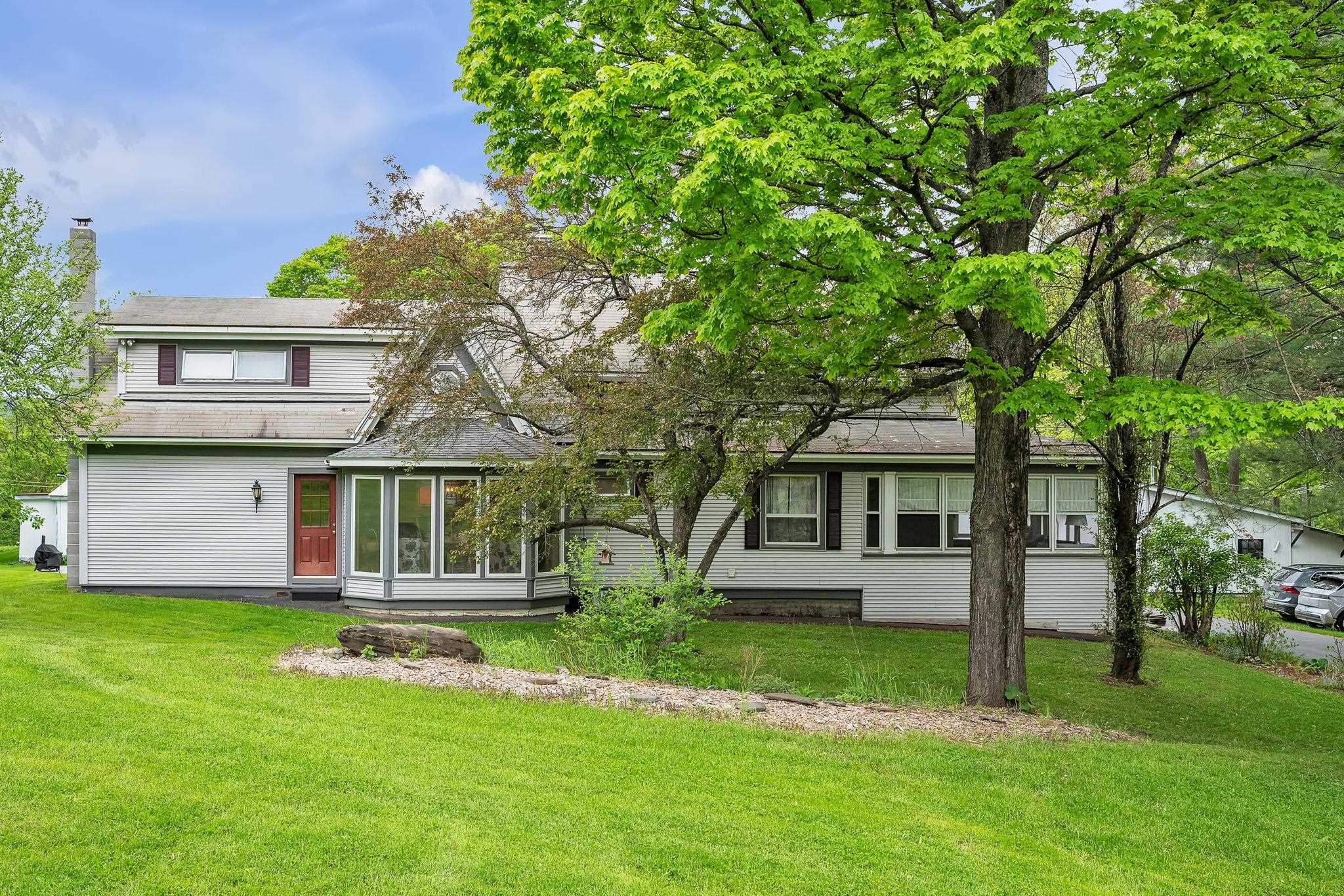 Barre Town, Vermont 05641, United States, 3 Bedrooms Bedrooms, ,2 BathroomsBathrooms,Residential,Pending,137136