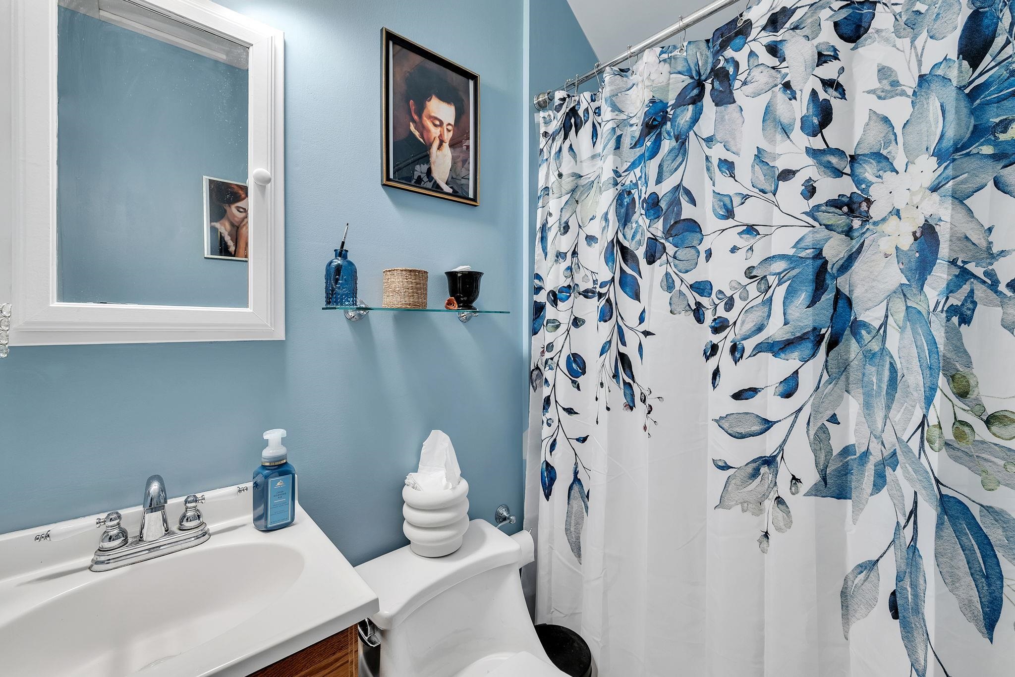 Barre Town, Vermont 05641, United States, 3 Bedrooms Bedrooms, ,2 BathroomsBathrooms,Residential,Pending,137136