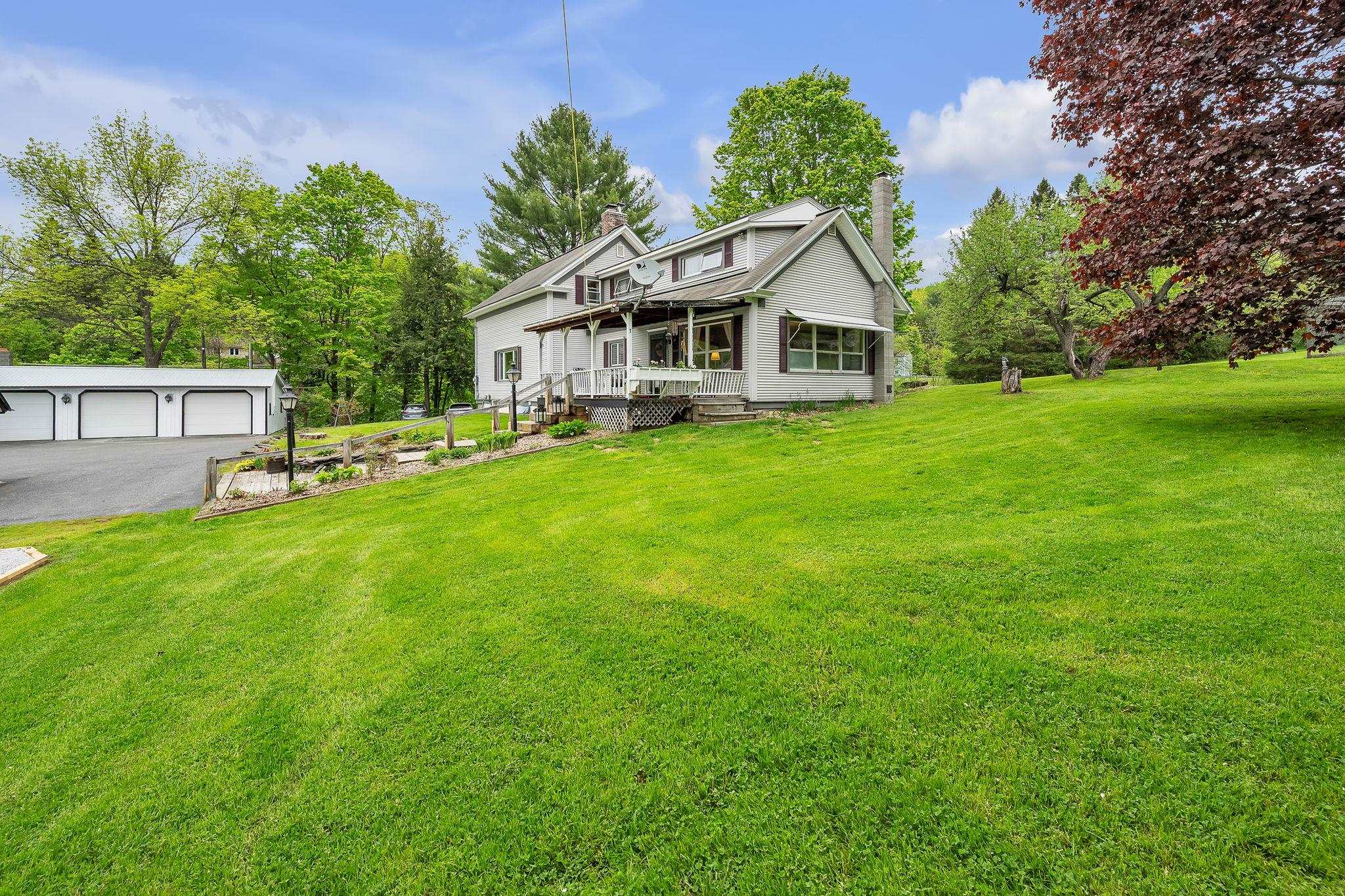 Barre Town, Vermont 05641, United States, 3 Bedrooms Bedrooms, ,2 BathroomsBathrooms,Residential,Pending,137136