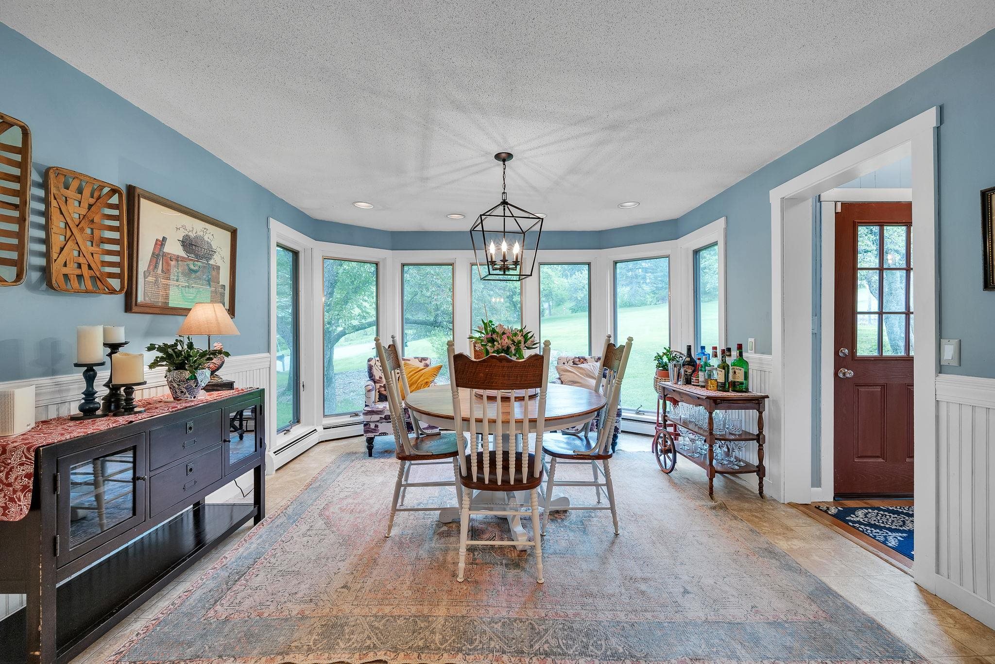 Barre Town, Vermont 05641, United States, 3 Bedrooms Bedrooms, ,2 BathroomsBathrooms,Residential,Pending,137136