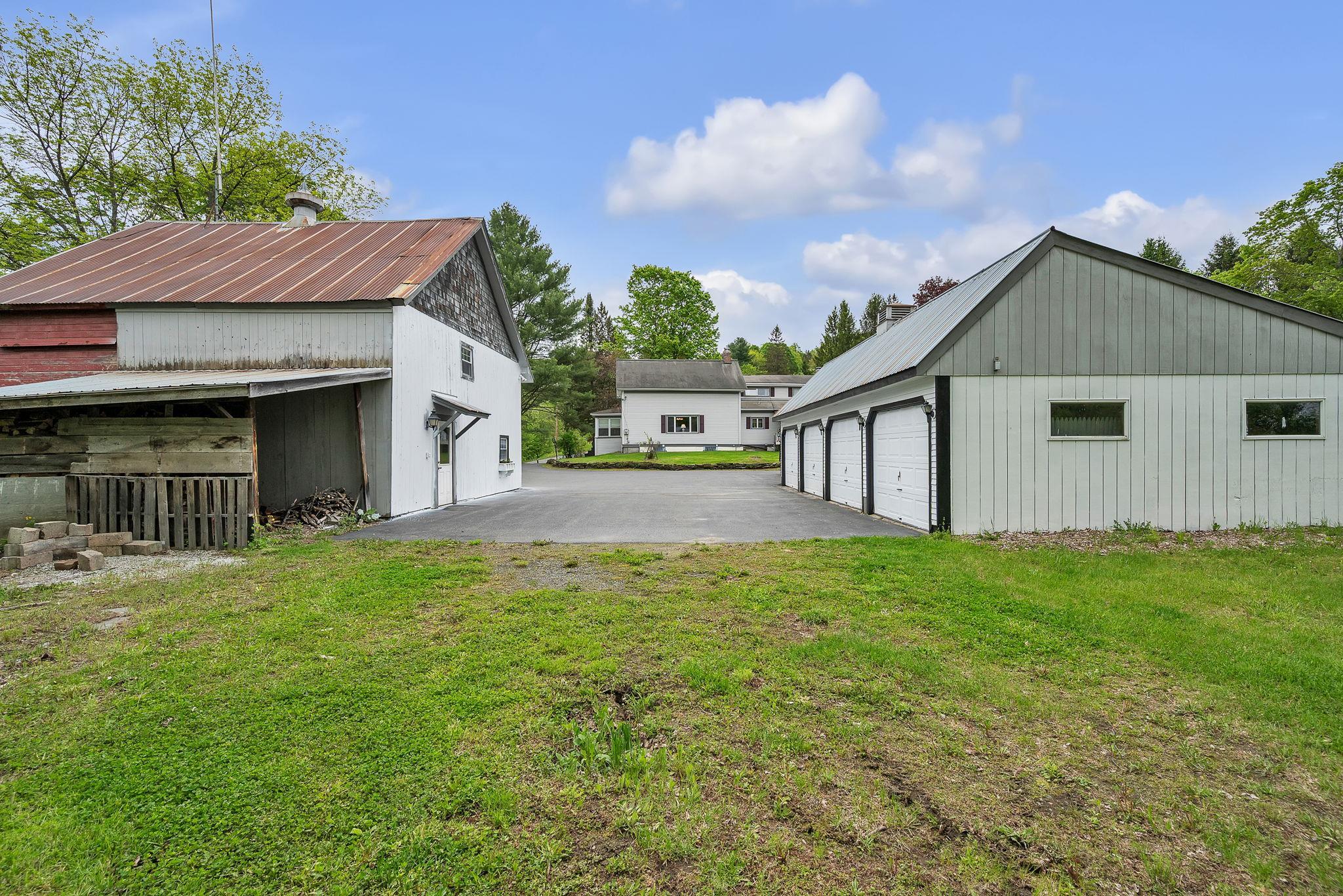 Barre Town, Vermont 05641, United States, 3 Bedrooms Bedrooms, ,2 BathroomsBathrooms,Residential,Pending,137136