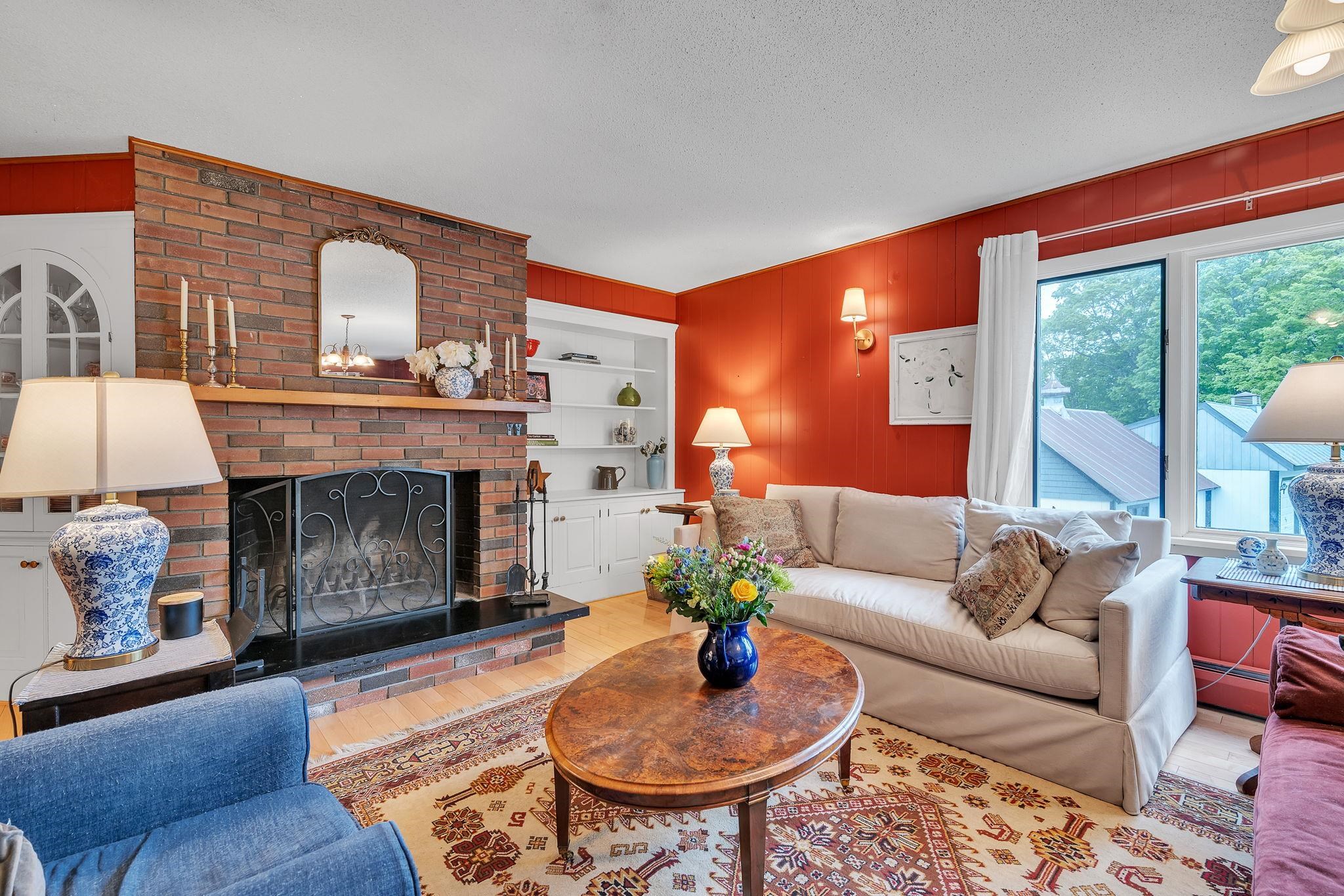 Barre Town, Vermont 05641, United States, 3 Bedrooms Bedrooms, ,2 BathroomsBathrooms,Residential,Pending,137136