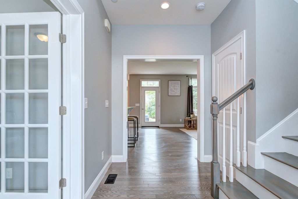 Photo of 24 Griffin Road, Londonderry, NH 03053 (MLS # 5063347)