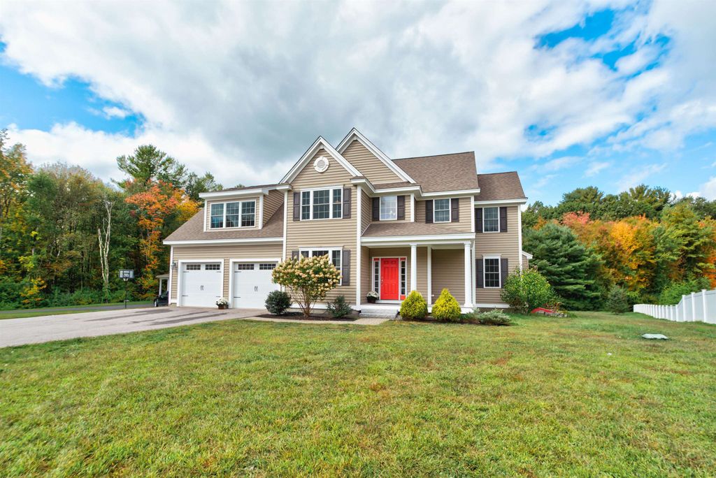 Photo of 24 Griffin Road, Londonderry, NH 03053 (MLS # 5063347)