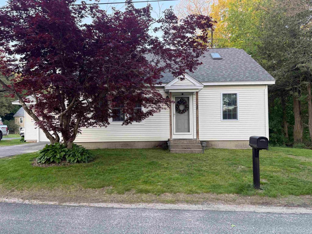 Photo of 46 Pleasant Street, Hinsdale, NH 03451 (MLS # 5084963)