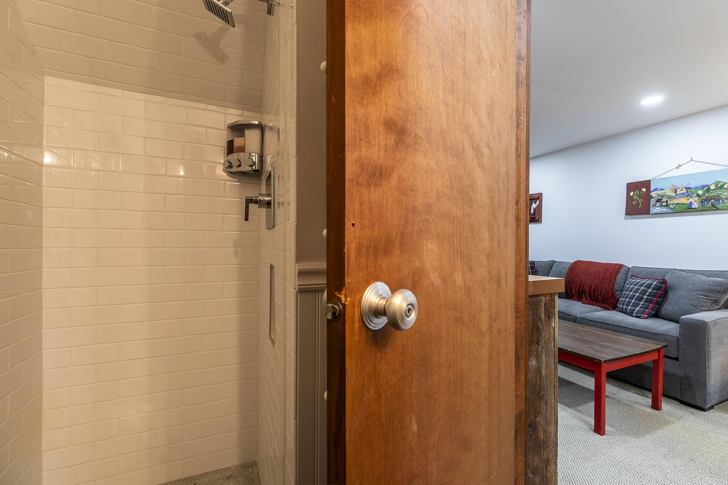 Winhall, Vermont 05340, United States, 3 Bedrooms Bedrooms, ,2 BathroomsBathrooms,Residential,Active,89749