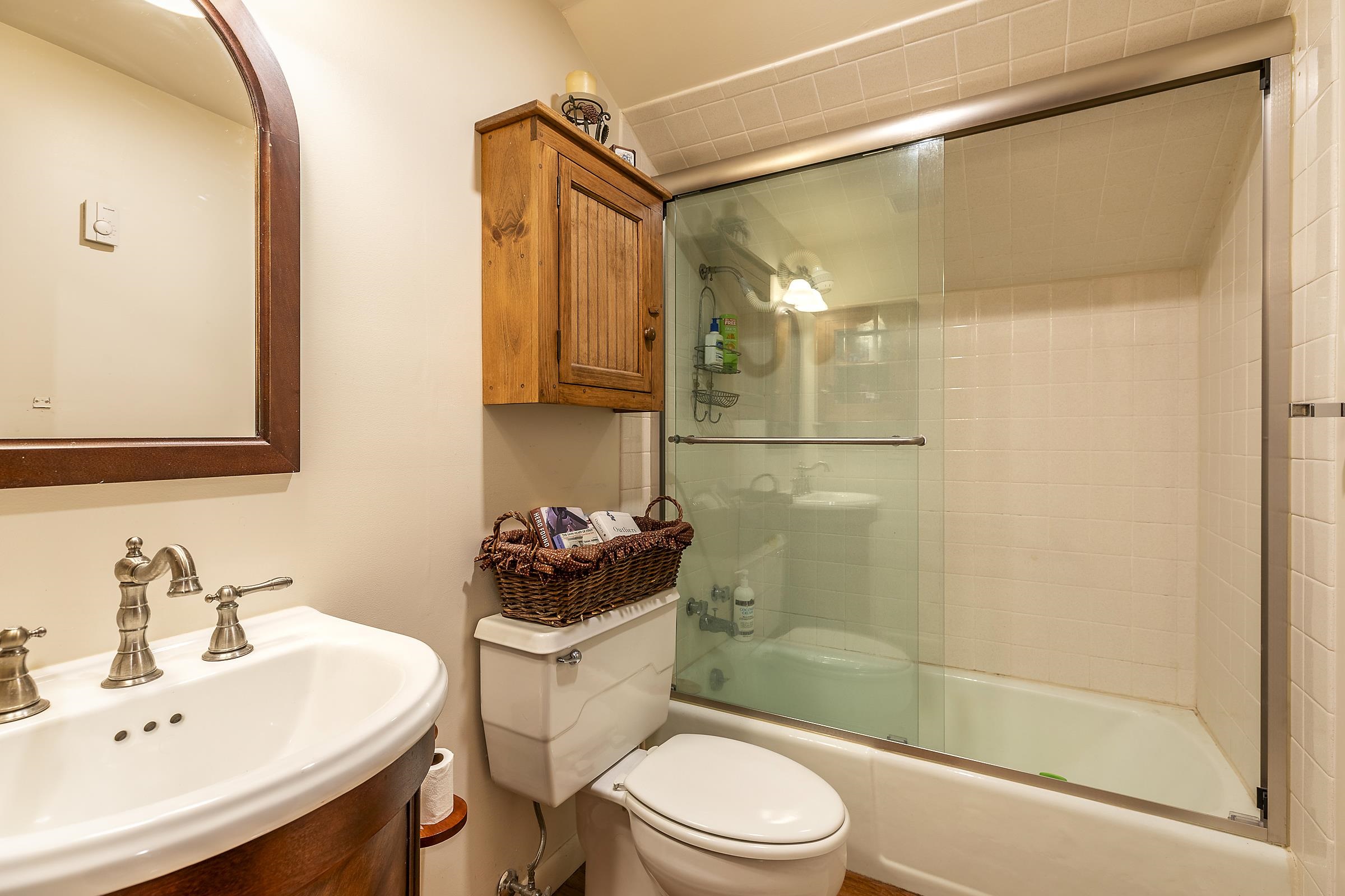 Winhall, Vermont 05340, United States, 3 Bedrooms Bedrooms, ,2 BathroomsBathrooms,Residential,Active,89749