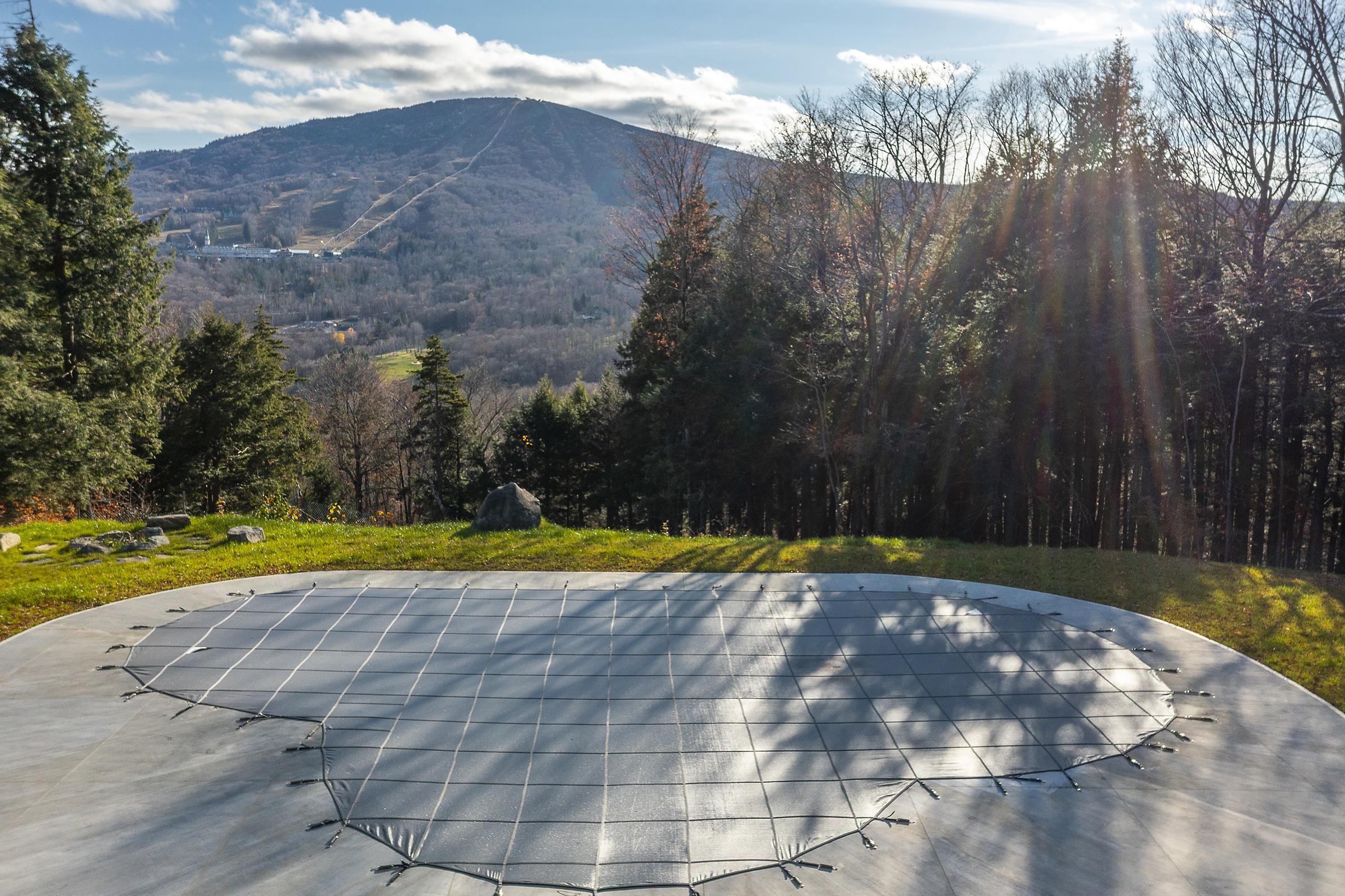 Winhall, Vermont 05340, United States, 3 Bedrooms Bedrooms, ,2 BathroomsBathrooms,Residential,Active,89749