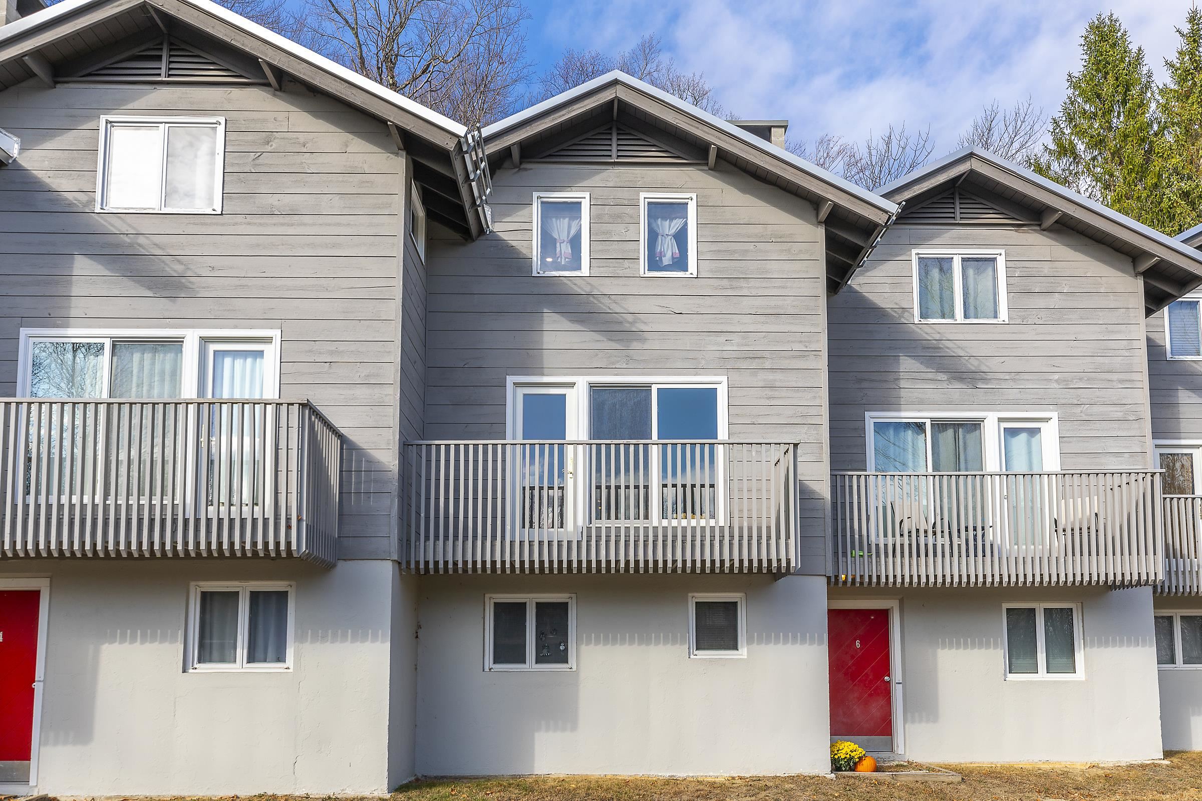 Winhall, Vermont 05340, United States, 3 Bedrooms Bedrooms, ,2 BathroomsBathrooms,Residential,Active,89749